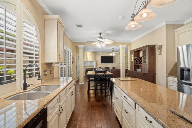 3407 Autumn Bend Drive, Sugar Land, TX 77479