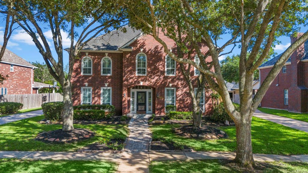 3407 Autumn Bend Drive, Sugar Land, TX 77479