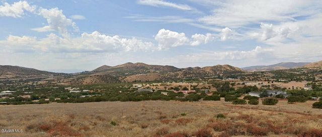 Corradi Terrace & Via Famero Dr, Acton, CA 93510