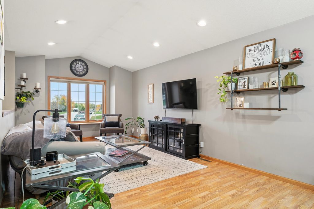 19 Rollins Drive, Elgin, MN 55932 — photo 4
