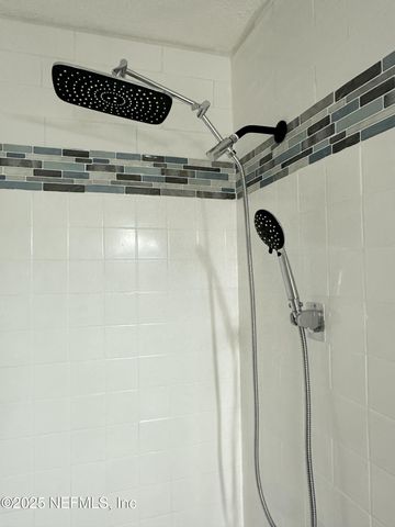 3801 CROWN POINT Road 3082, Jacksonville, FL 32257