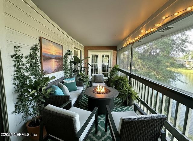 3801 CROWN POINT Road 3082, Jacksonville, FL 32257