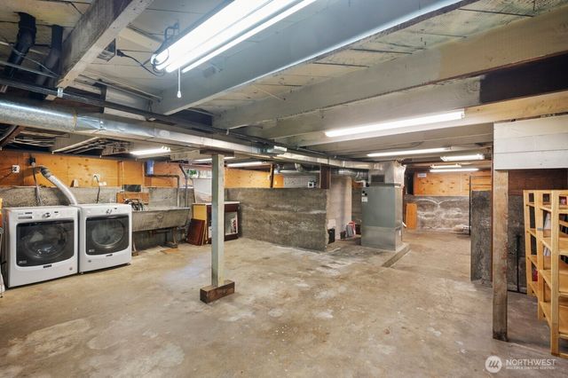 2916 Walnut Avenue SW, Seattle, WA 98116