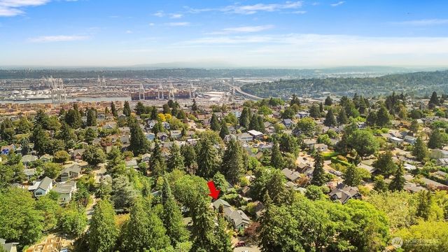 2916 Walnut Avenue SW, Seattle, WA 98116