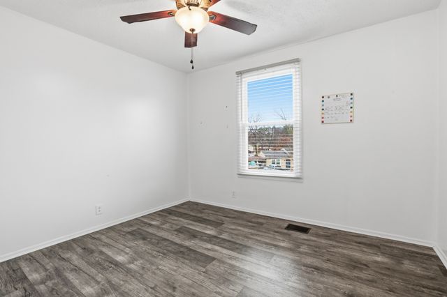 401 Ashlar Cir, Nashville, TN 37211