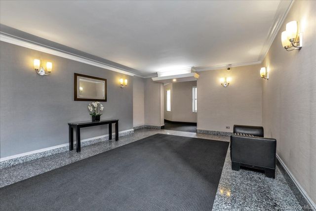 67-12 Yellowstone Blvd F18, Forest Hills, NY 11375