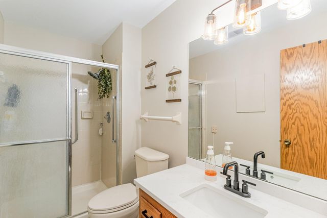 4815 Babcock Trail 3010, Inver Grove Heights, MN 55077