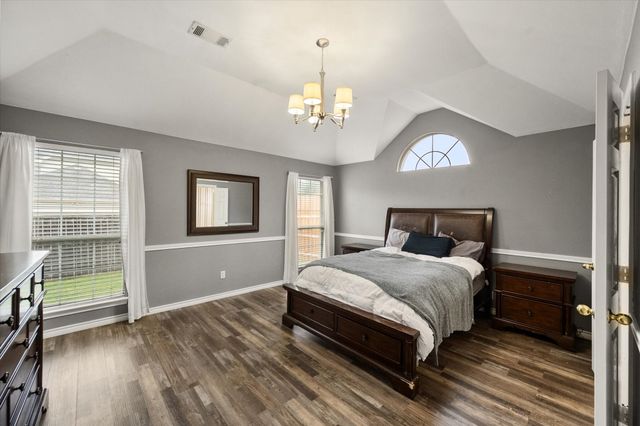 1405 Brighton Drive, Mansfield, TX 76063