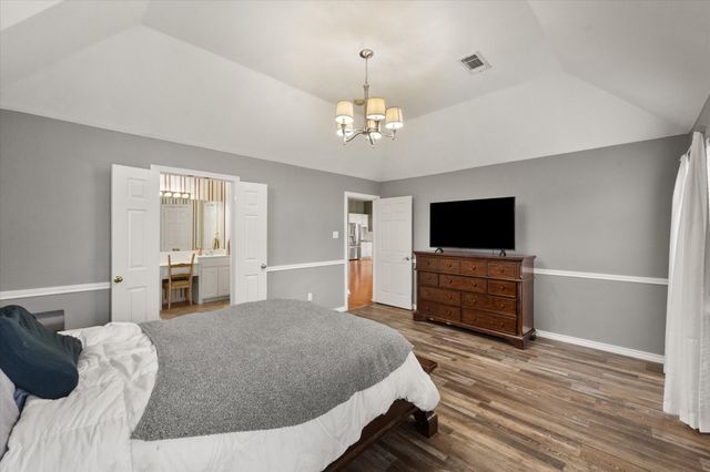1405 Brighton Drive, Mansfield, TX 76063