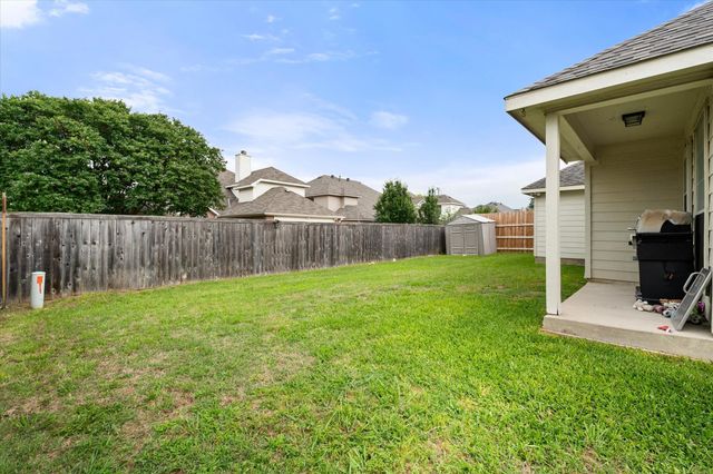 1405 Brighton Drive, Mansfield, TX 76063