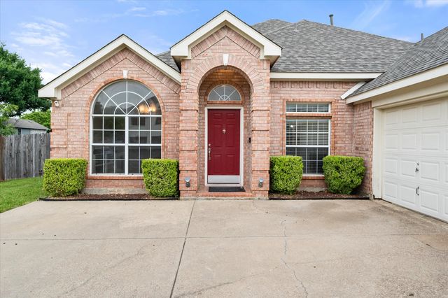 1405 Brighton Drive, Mansfield, TX 76063