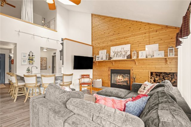 5328 Summit Drive, Hidden Valley, PA 15502