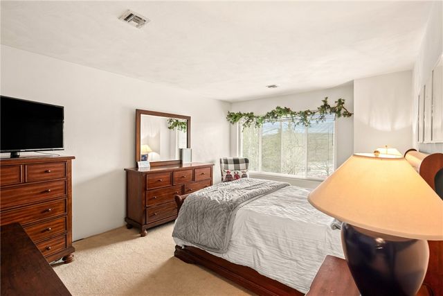 5328 Summit Drive, Hidden Valley, PA 15502