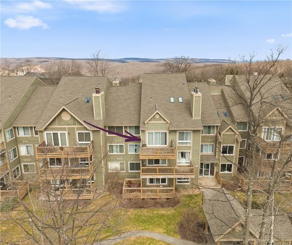 5328 Summit Drive, Hidden Valley, PA 15502