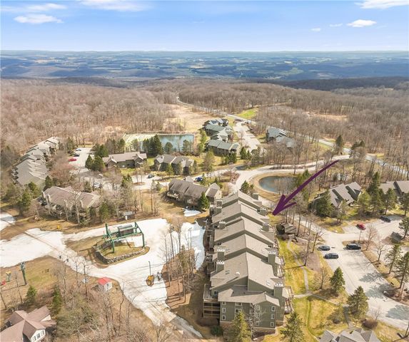 5328 Summit Drive, Hidden Valley, PA 15502