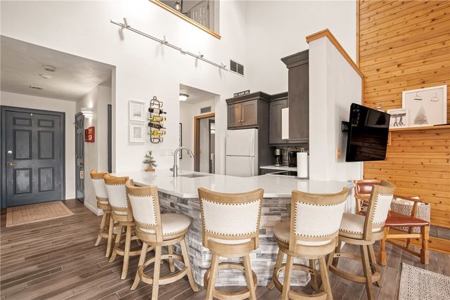 5328 Summit Drive, Hidden Valley, PA 15502