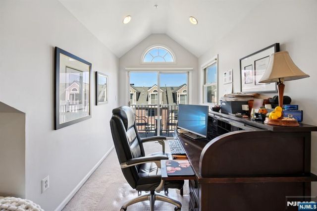 428 Newburgh Court, West New York, NJ 07093