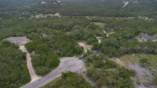 199 County Road 2733, Mico, TX 78056