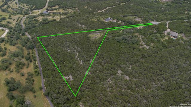 199 County Road 2733, Mico, TX 78056