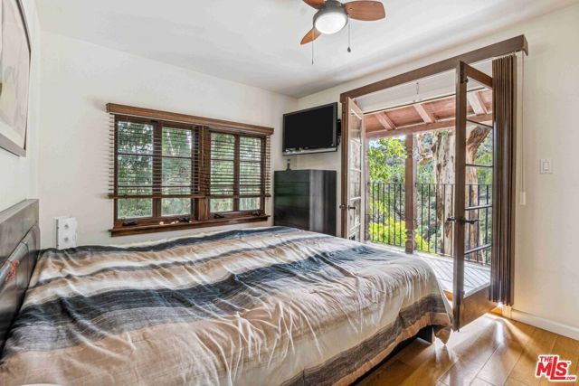 10037 Reevesbury Drive, Beverly Hills, CA 90210