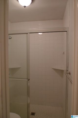 3350 Altamont Rd Apt B15, Birmingham, AL 35205