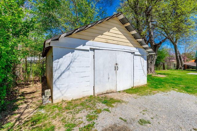 1713 Strawberry Lane, Hixson, TN 37343