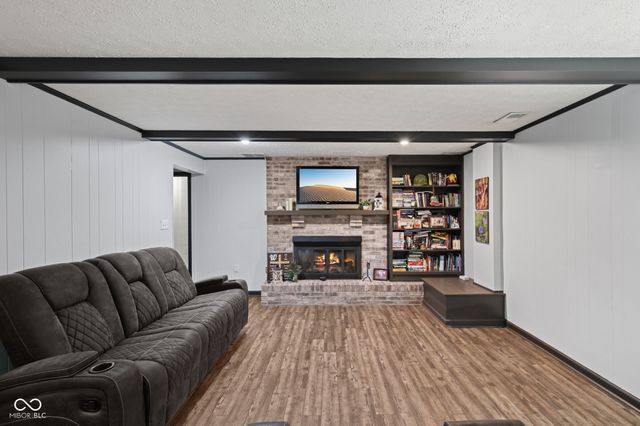 7094 Marstella Drive, Brownsburg, IN 46112