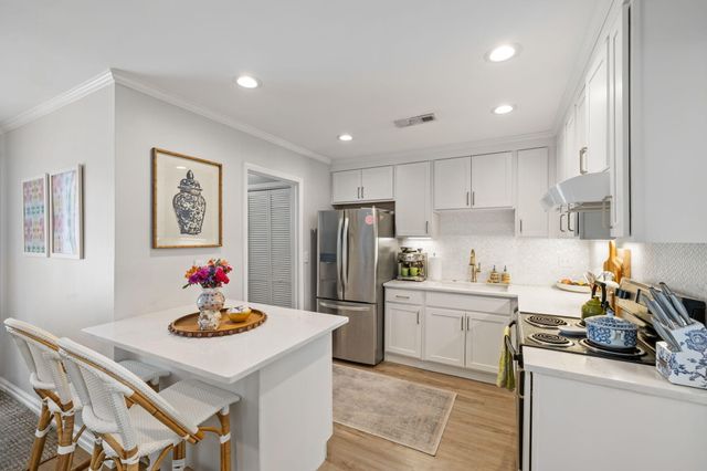 851 Ramblewood Circle, Mount Pleasant, SC 29464