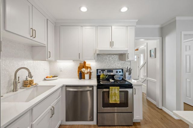 851 Ramblewood Circle, Mount Pleasant, SC 29464