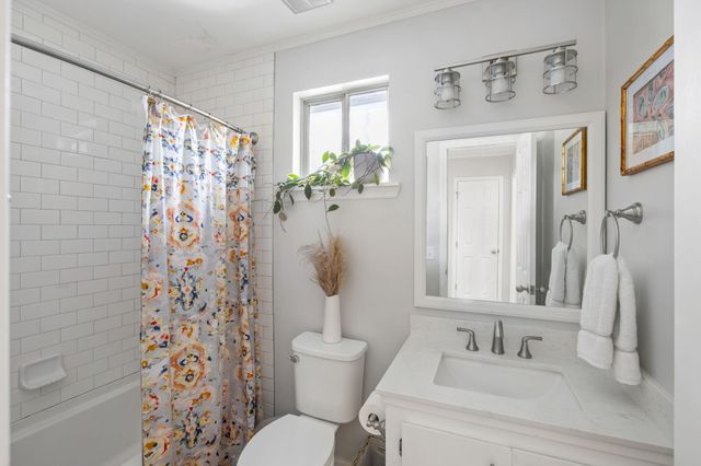 851 Ramblewood Circle, Mount Pleasant, SC 29464