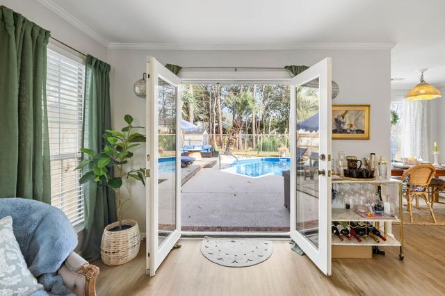 851 Ramblewood Circle, Mount Pleasant, SC 29464