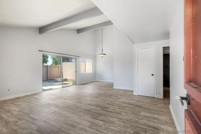 440 Parkside Dr, Oceanside, CA 92058