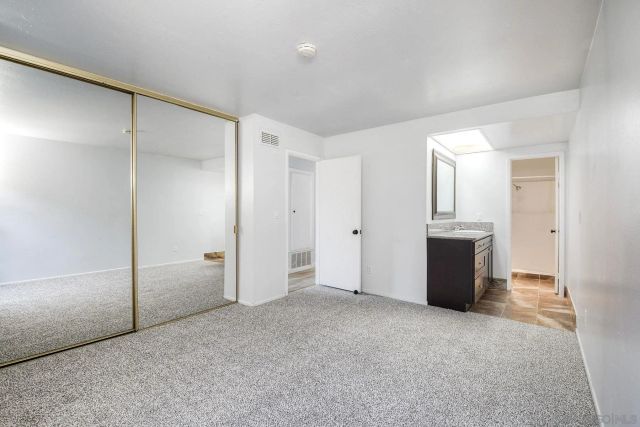 440 Parkside Dr, Oceanside, CA 92058