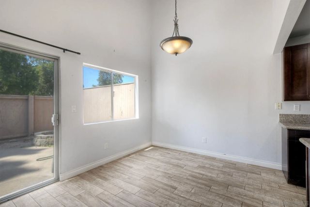 440 Parkside Dr, Oceanside, CA 92058
