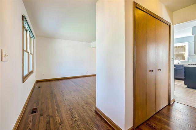 5712 Meadowview Street, Ypsilanti, MI 48197