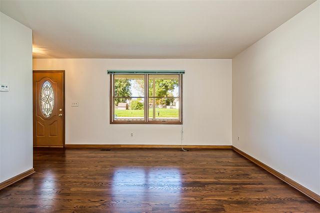 5712 Meadowview Street, Ypsilanti, MI 48197