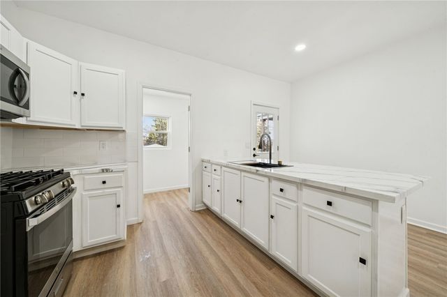 5604 Price Way, Stanton Heights, PA 15201