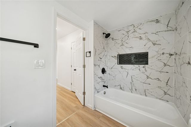 5604 Price Way, Stanton Heights, PA 15201