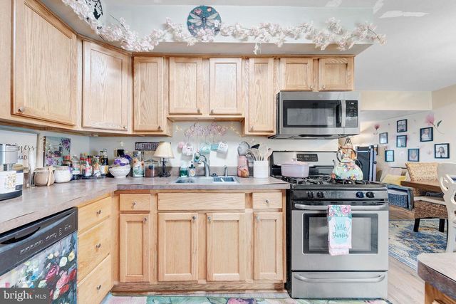 15 RADFORD PL, Willingboro, NJ 08046