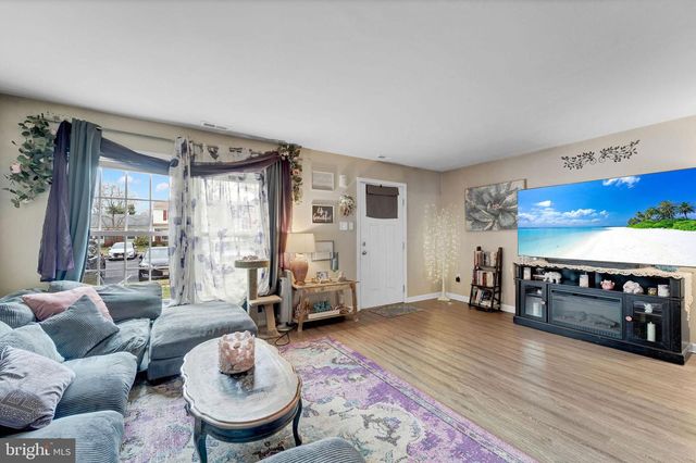 15 RADFORD PL, Willingboro, NJ 08046