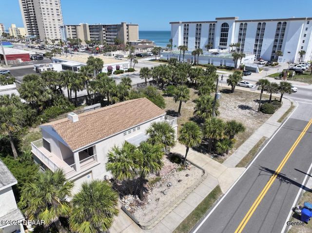 125 Demotte Avenue, Daytona Beach, FL 32118