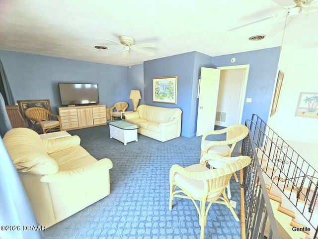 125 Demotte Avenue, Daytona Beach, FL 32118