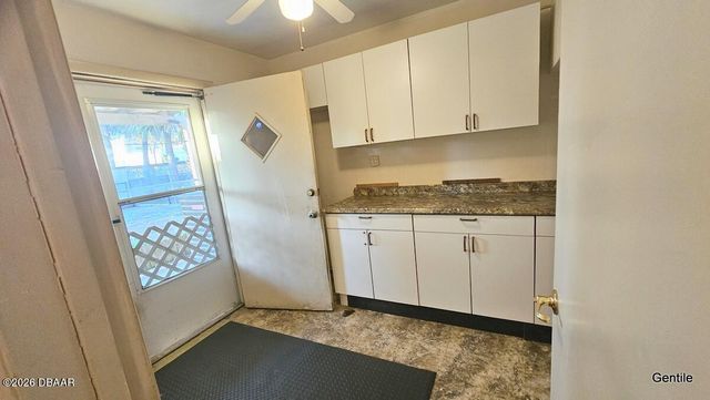 125 Demotte Avenue, Daytona Beach, FL 32118