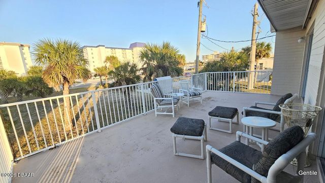 125 Demotte Avenue, Daytona Beach, FL 32118