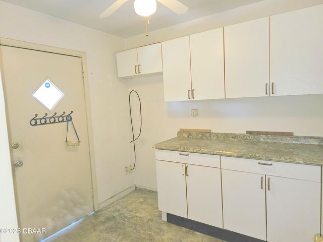 125 Demotte Avenue, Daytona Beach, FL 32118