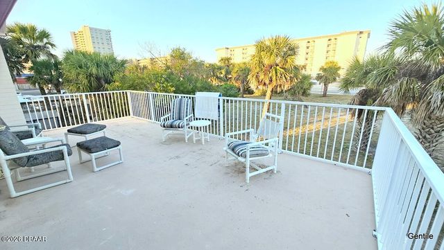 125 Demotte Avenue, Daytona Beach, FL 32118