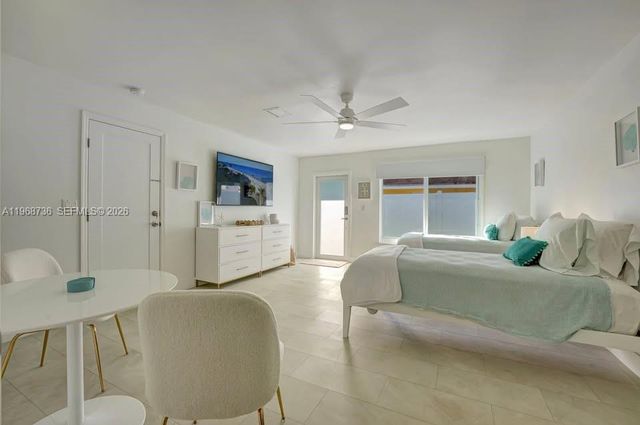 1319 SW 30th St B, Fort Lauderdale, FL 33315