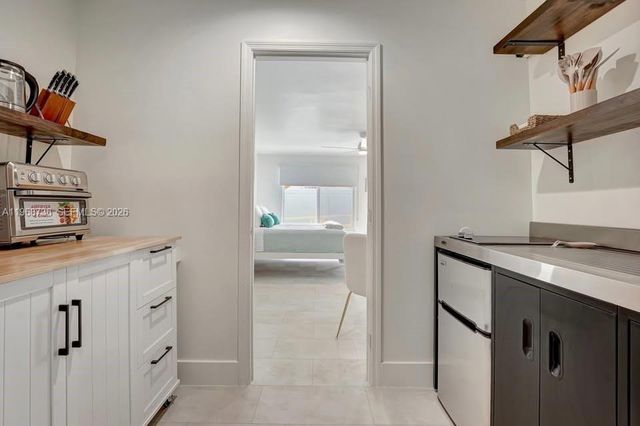 1319 SW 30th St B, Fort Lauderdale, FL 33315