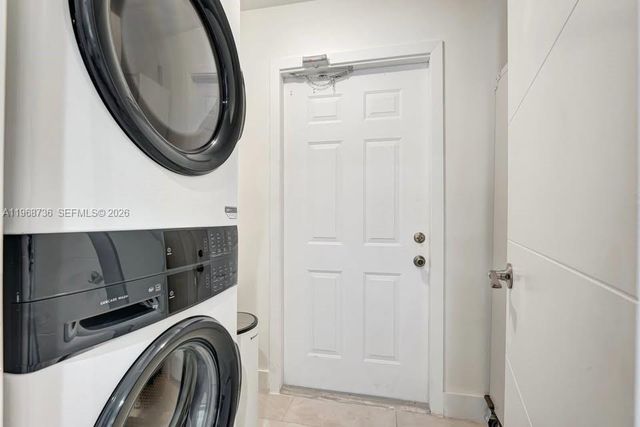 1319 SW 30th St B, Fort Lauderdale, FL 33315