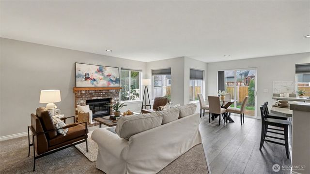 1909 Highpoint Street, Enumclaw, WA 98022